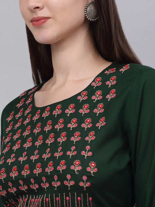 Women Floral Embroidered Thread Work Kurta with Trouser & Dupatta